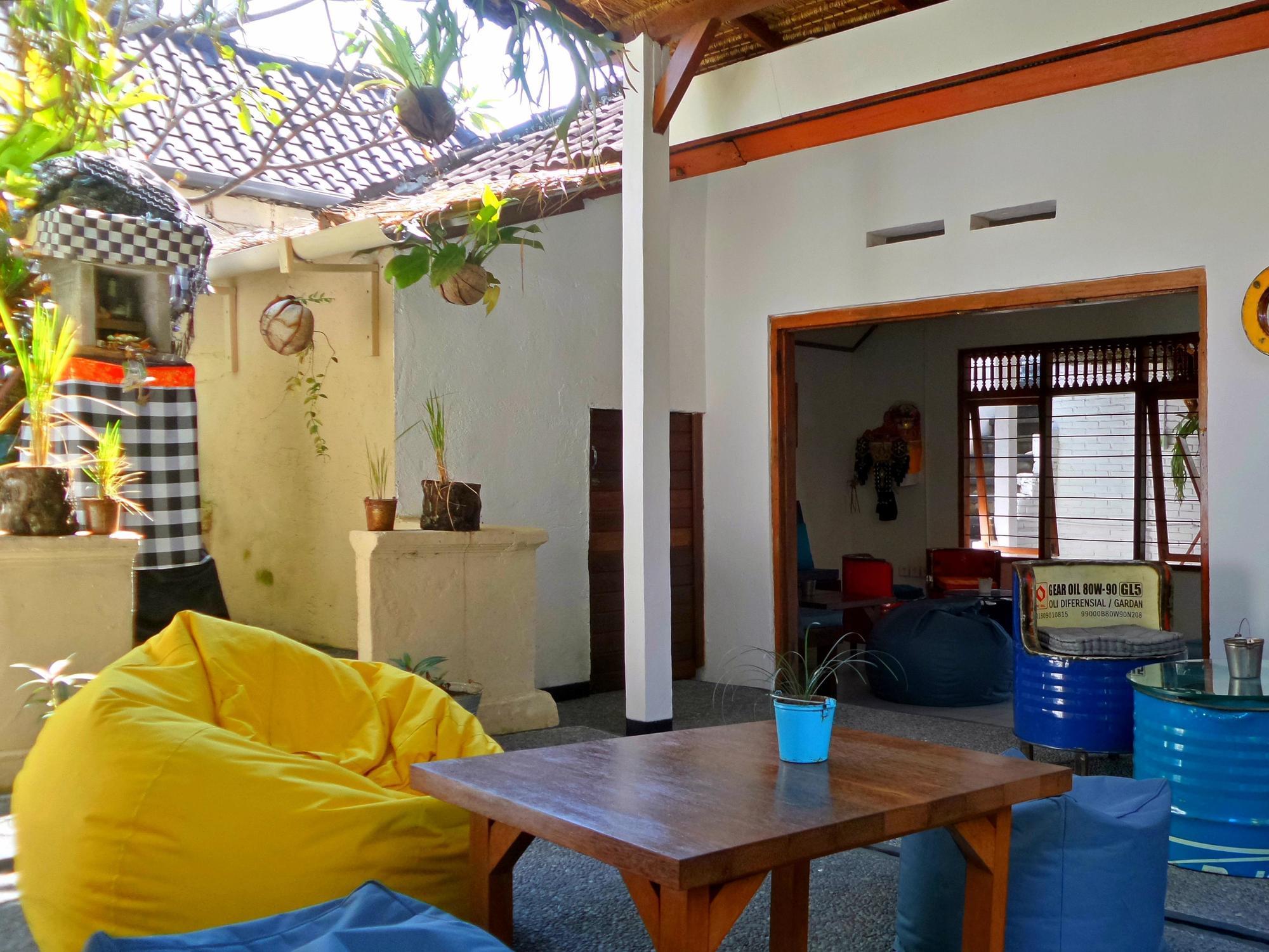 Friendly House Bali Hostel Ουμπούντ Εξωτερικό φωτογραφία
