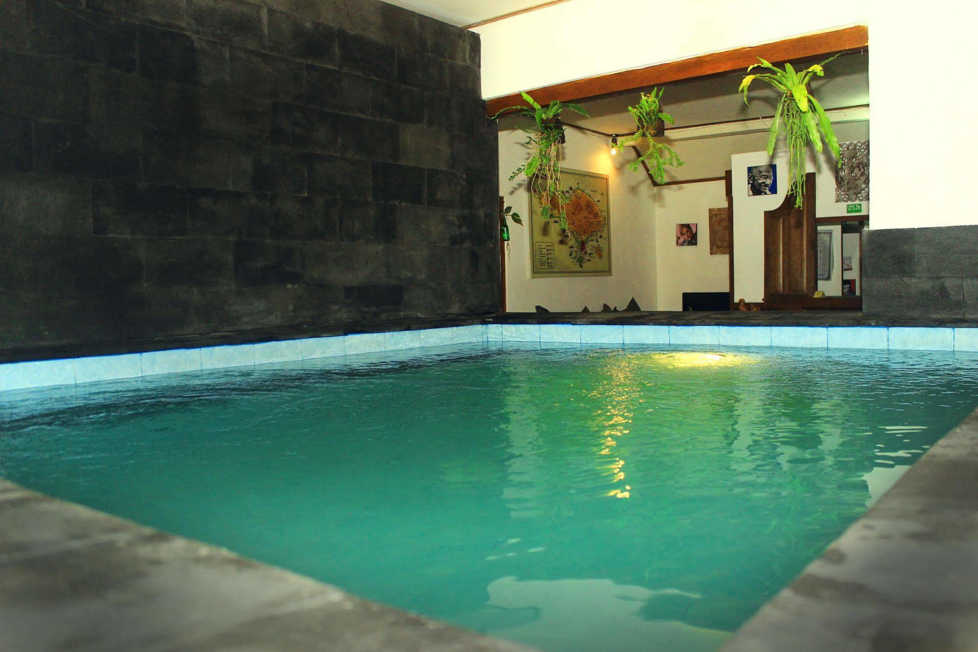 Friendly House Bali Hostel Ουμπούντ Εξωτερικό φωτογραφία