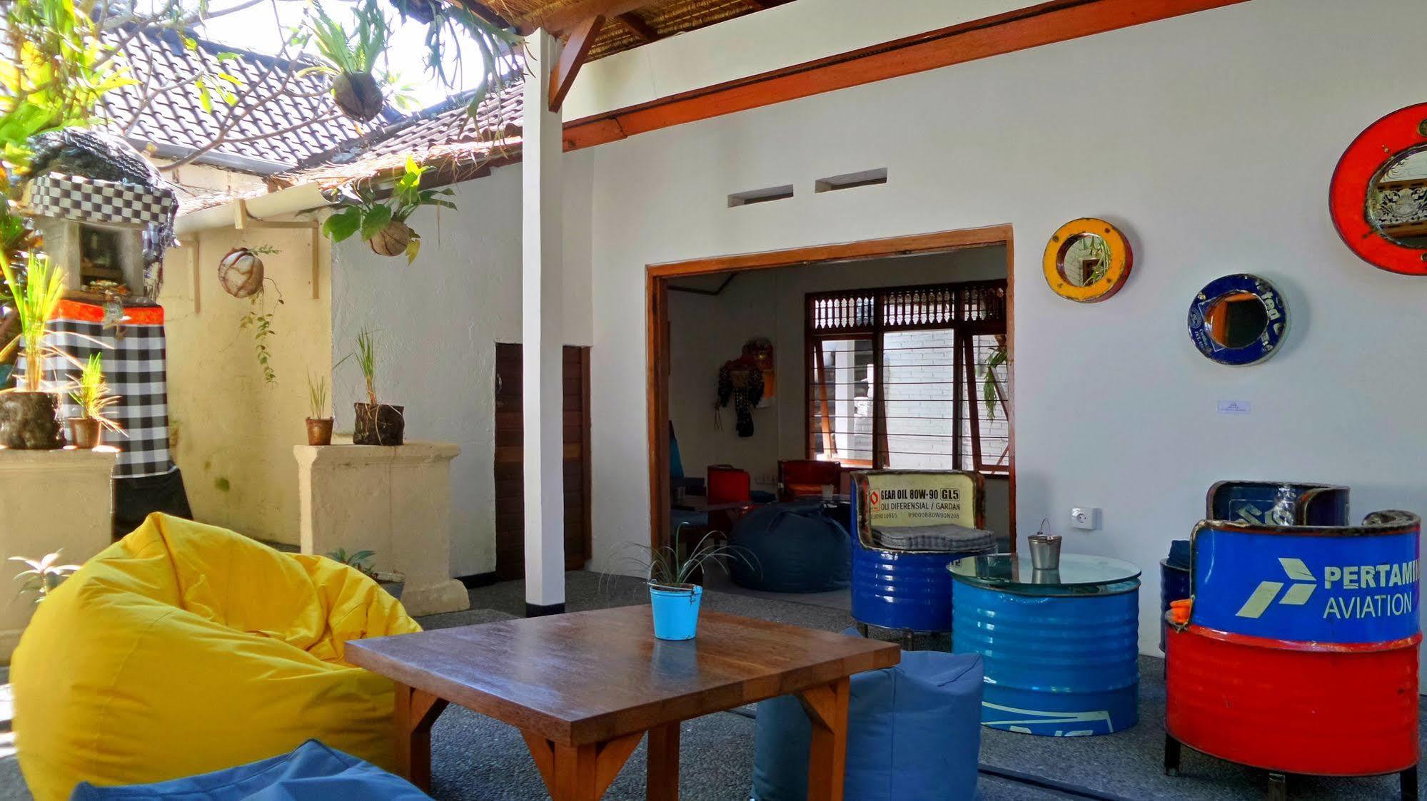 Friendly House Bali Hostel Ουμπούντ Εξωτερικό φωτογραφία